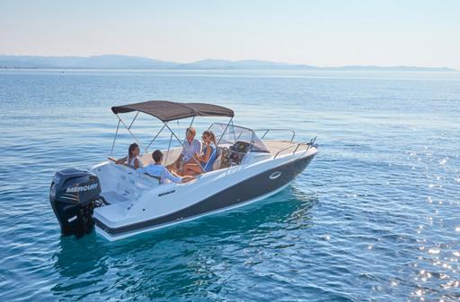 Quicksilver Activ 675 Sundeck Équipements et options disponibles