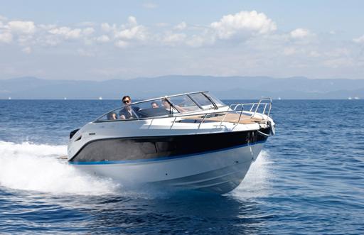 Quicksilver Activ 805 Cruiser Performance sur leau