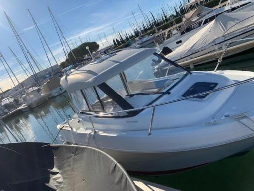 Beneteau Antares 580 Caractéristiques principales du bateau