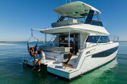 Aquila Aquila 42 Yacht Performance et Motorisation