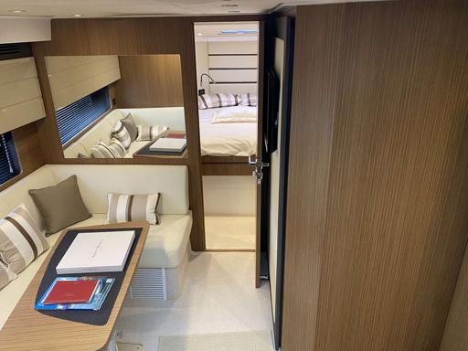 Azimut Atlantis 43 Design et Esthétique