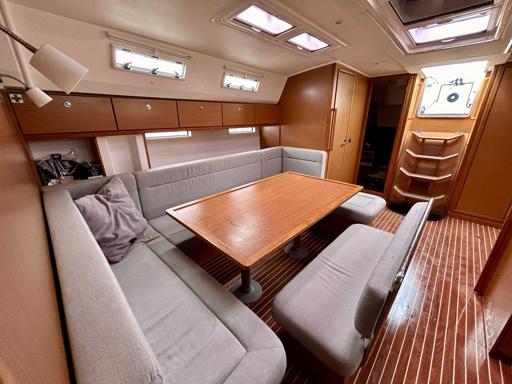 Bavaria Bavaria 50 Cruiser Caractéristiques Techniques