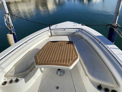 Boston Whaler Boston Whaler 320 Outrage Design et Commodités du Boston Whaler 320 Outrage