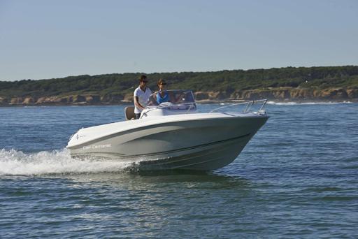 Jeanneau Cap Camarat 5.5 CC Serie 2 Services et Disponibilité