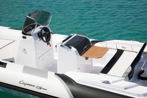 Ranieri Cayman 21 Sport Performances en Mer du Ranieri Cayman 21 Sport