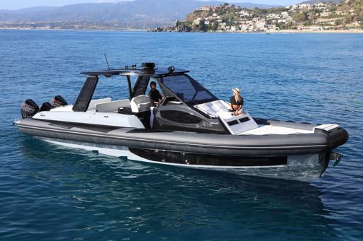 Ranieri Cayman 45.0 Cruiser Équipements Standard Inclus