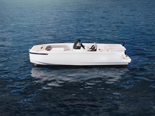 De Antonio Yachts E23 Performance et Autonomie en Mer du De Antonio E23