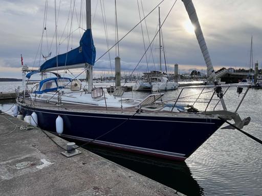 Beneteau First 456 Overview of the Beneteau First 456