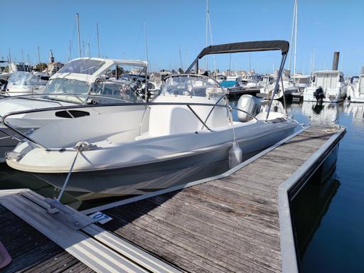 Beneteau Flyer 550 Open Comparaison avec dAutres Modèles