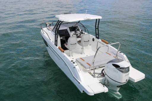 Beneteau <a title="Flyer 8 SUNdeck à vendre" href="/bateaux/beneteau/flyer-8-sundeck">Flyer 8 SUNdeck</a> V2 Options de Personnalisation