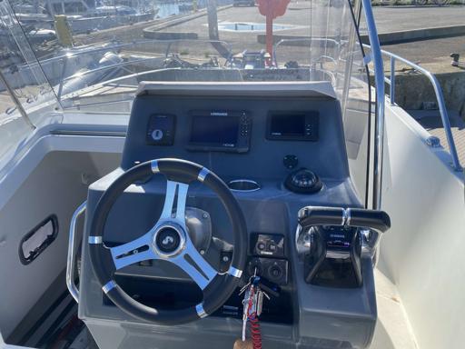 Beneteau Flyer 8.8 SPACEdeck Avantages et Points à Améliorer