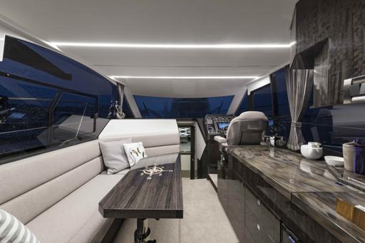 Galeon Galeon 360 Fly Espace de Vie et Confort à Bord