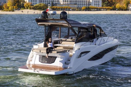 Galeon Galeon 425 Hts Aménagements du Galeon 425 HTS