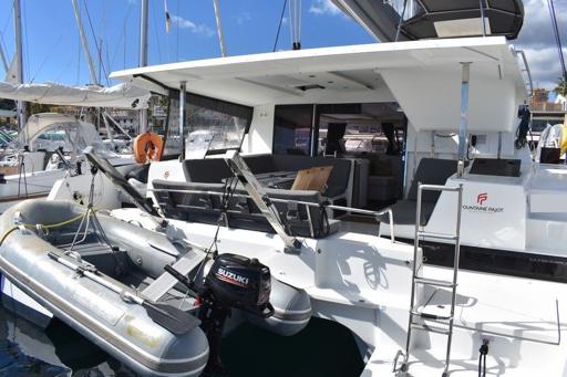 Fountaine Pajot Isla 40 Fountaine Pajot Isla 40: Lévolution dun Best-Seller