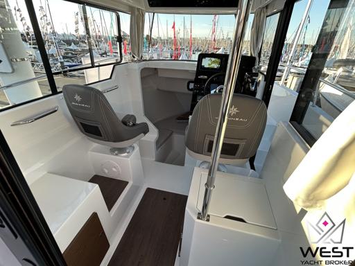 Jeanneau Merry Fisher 695 Sport Serie 2 Équipements et Fonctionnalités Supplémentaires