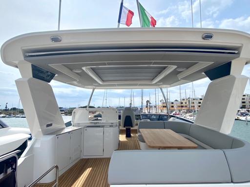 Absolute Navetta 58 Innovations et Performances Techniques