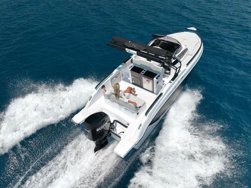 Ranieri Next 255 LX Équipements Standard et Options