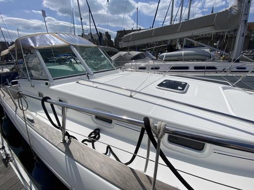 Beneteau Ombrine 960 Services proposés par BENETEAU