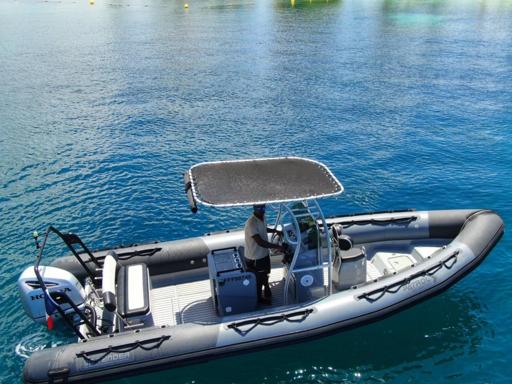 3D Tender <a title="Patrol 760 à vendre" href="/bateaux/highfield/patrol-760">Patrol 760</a> Options Disponibles