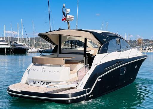 Jeanneau Prestige 440 S Design et Performance de pointe