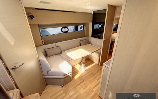 Princess Princess V40 Design extérieur et intérieur amélioré