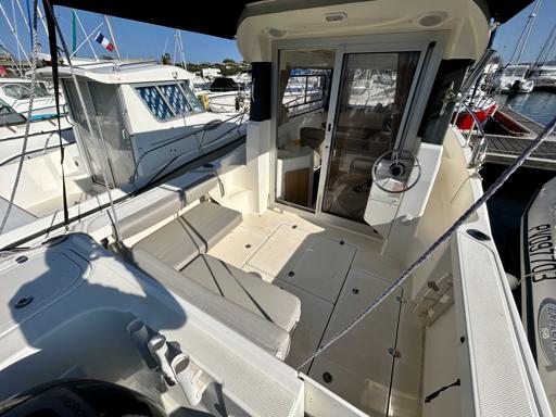 Quicksilver Quicksilver 675 Pilothouse Caractéristiques et équipements du Quicksilver 675 Pilothouse Explorer