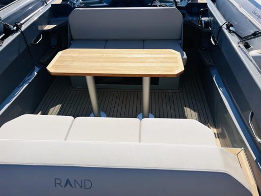 Rand Boats Spirit 25 Caractéristiques Techniques du Rand Spirit 25