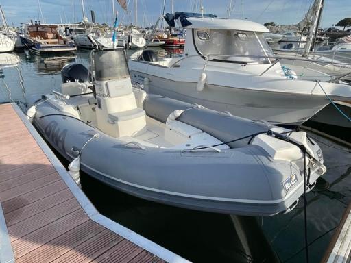 BWA Sport 18 GT Dimensions et Capacité de Navigation