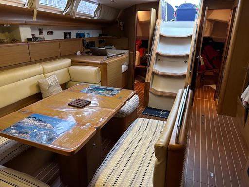 Jeanneau Sun Odyssey 49 i Performance et Navigation