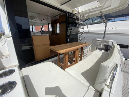 Beneteau Swift Trawler 41 Fly Caractéristiques techniques